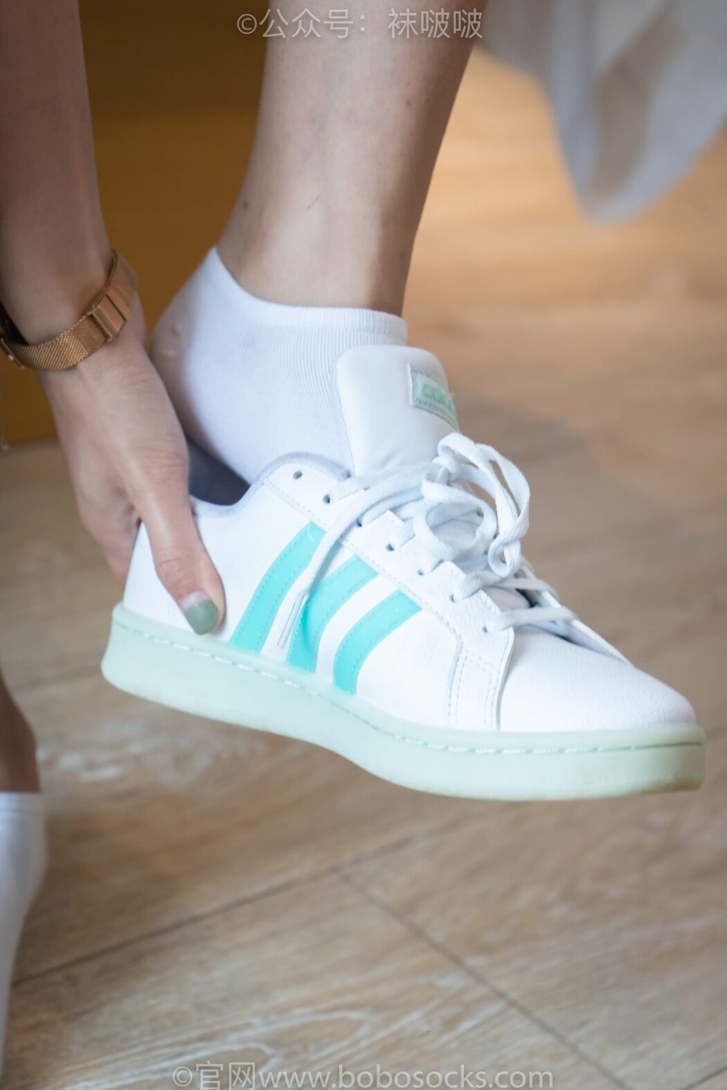 BoBoSocks袜啵啵 NO.024 Han Han