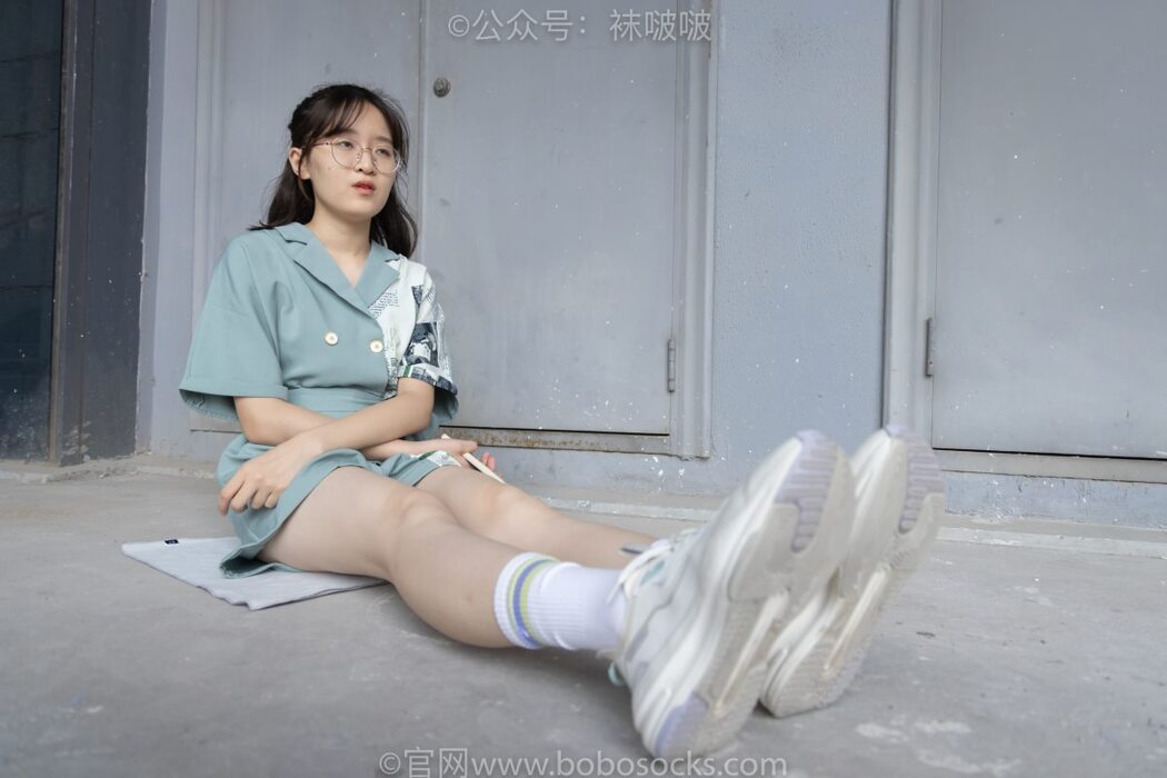 BoBoSocks袜啵啵 NO.025 Xiong Xiong