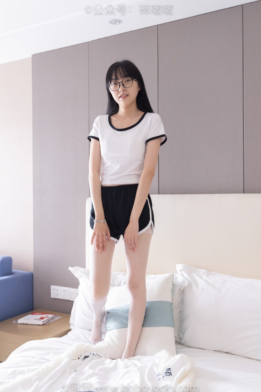 BoBoSocks袜啵啵 NO.037 Zhi Yu