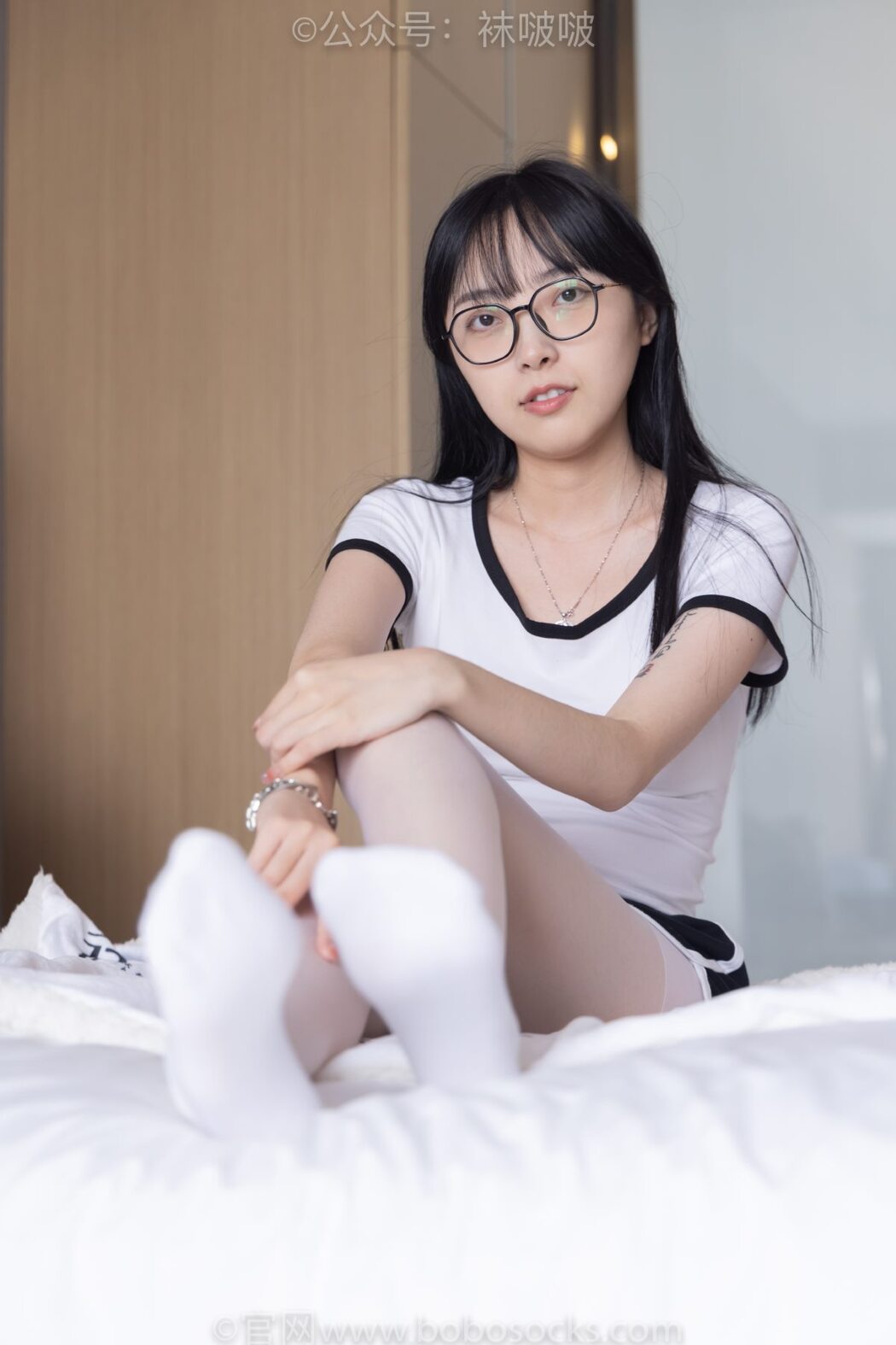 BoBoSocks袜啵啵 NO.037 Zhi Yu