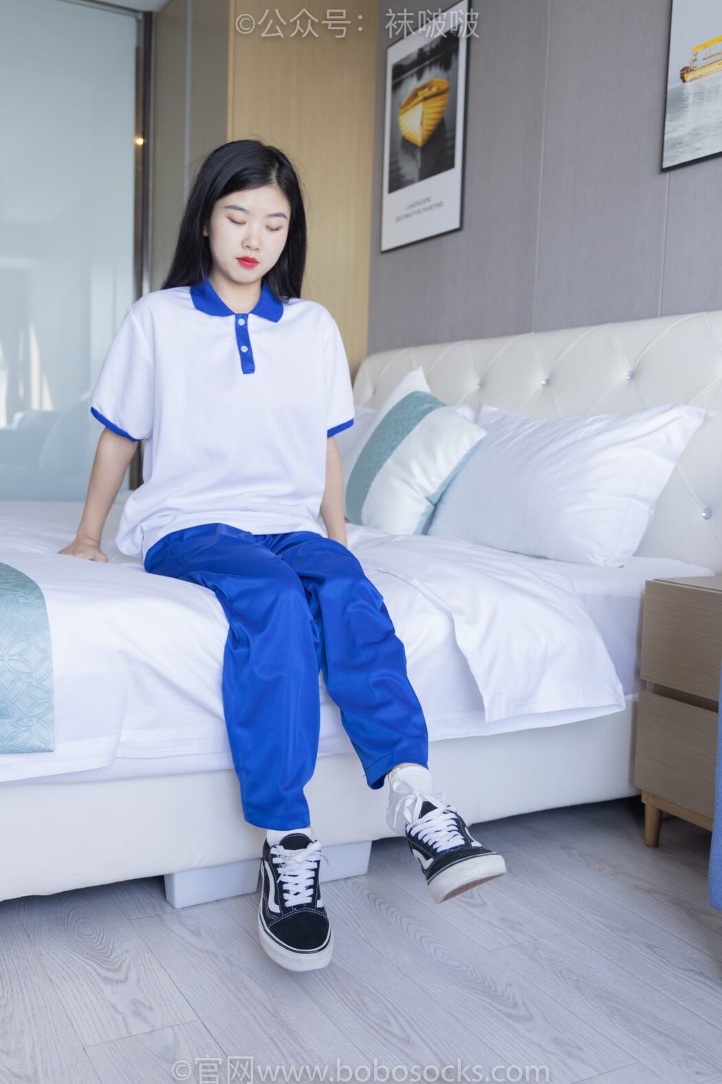 BoBoSocks袜啵啵 NO.039 Xiao Nai Xiong