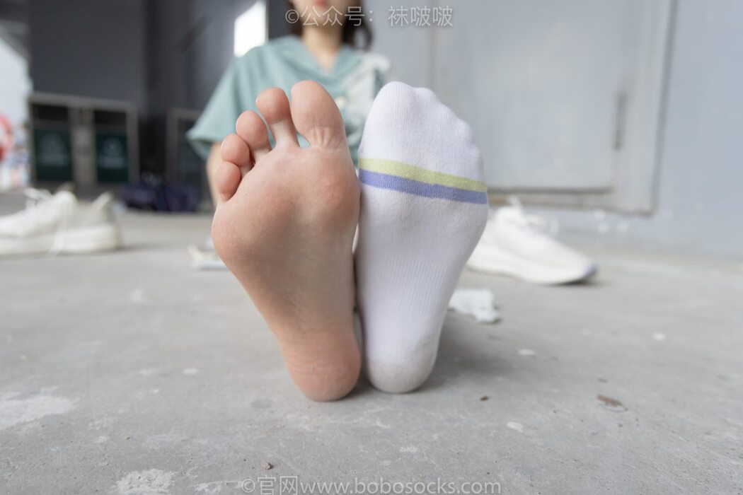 BoBoSocks袜啵啵 NO.025 Xiong Xiong