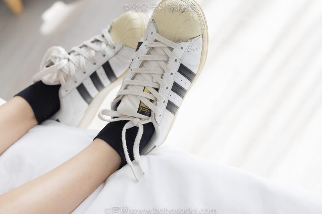 BoBoSocks袜啵啵 NO.033 Zhi Yu