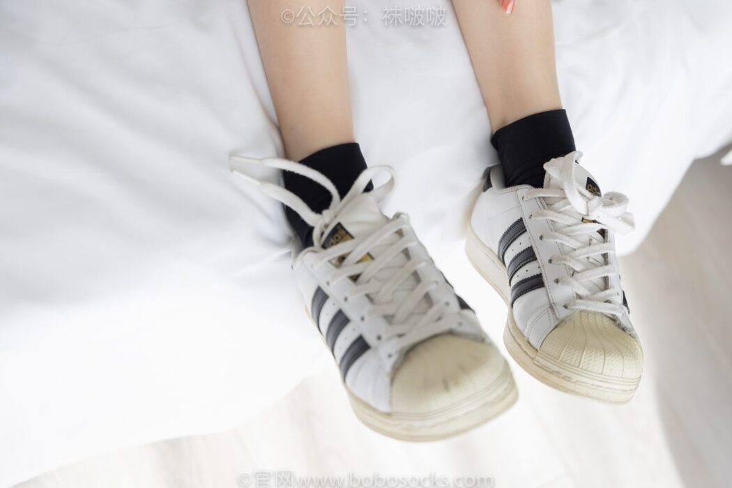 BoBoSocks袜啵啵 NO.033 Zhi Yu