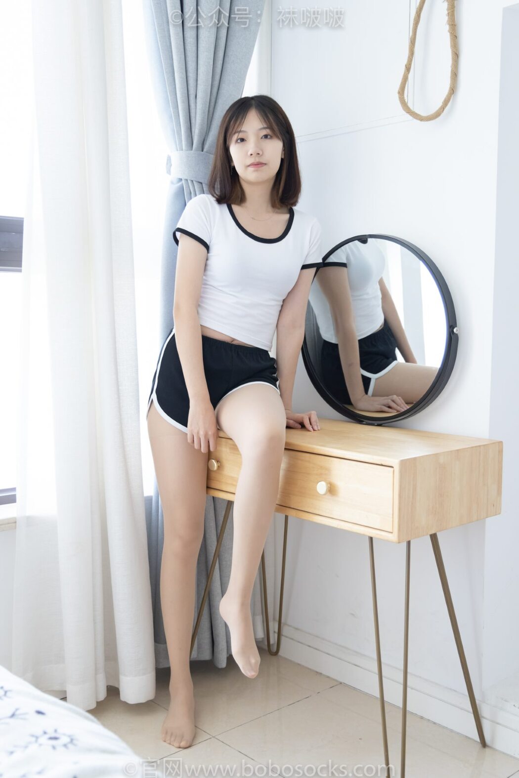 BoBoSocks袜啵啵 NO.026 Xiao Tian Dou