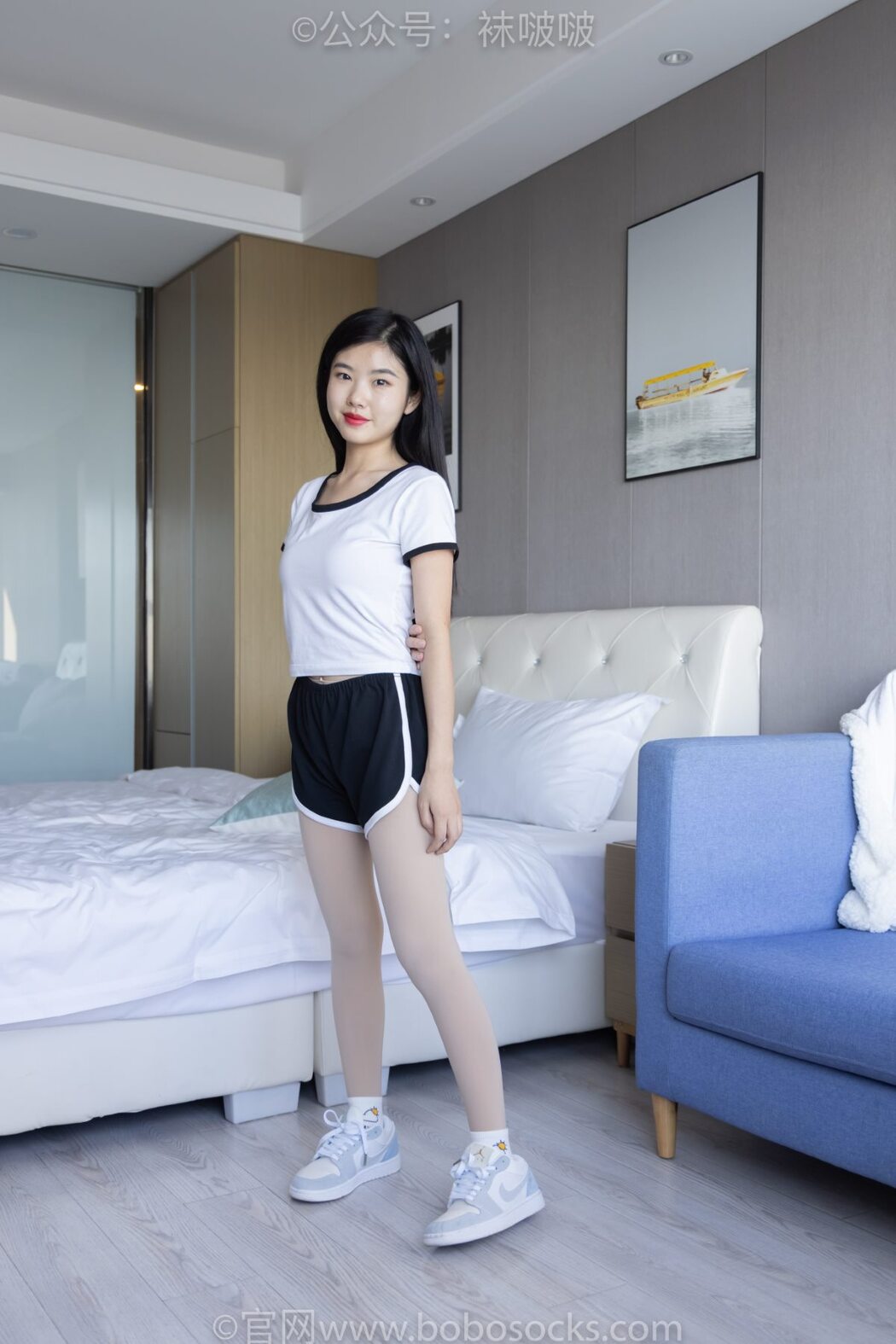 BoBoSocks袜啵啵 NO.031 Xiao Nai Xiong