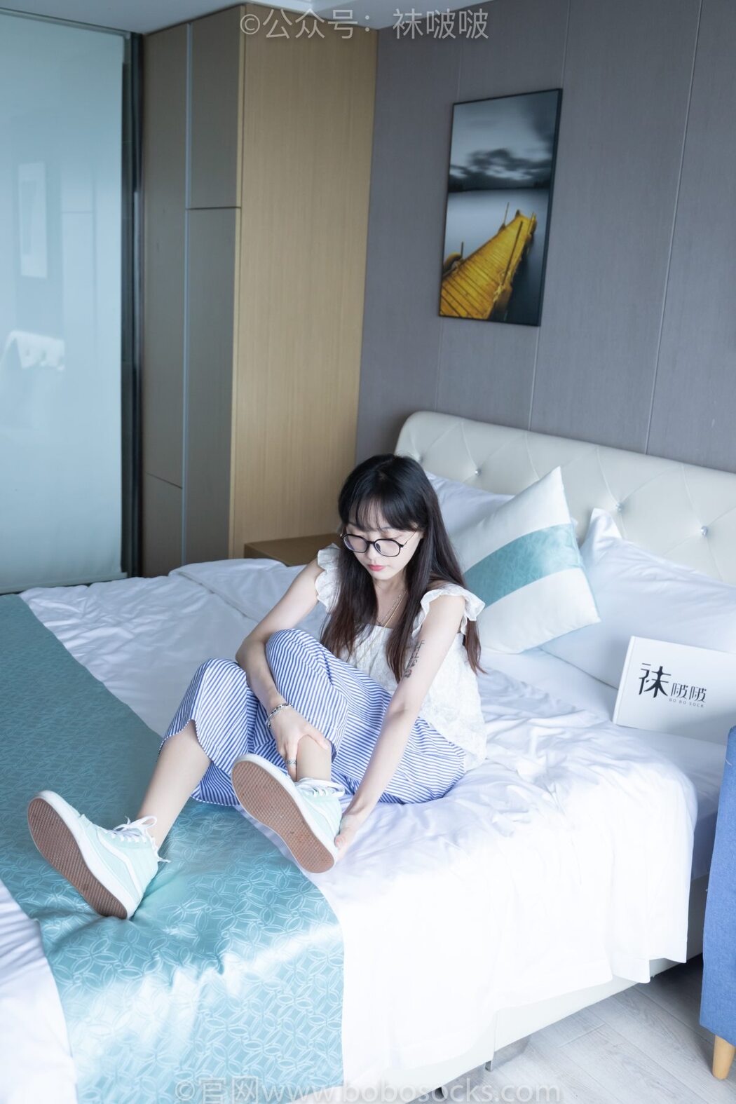 BoBoSocks袜啵啵 NO.027 Zhi Yu