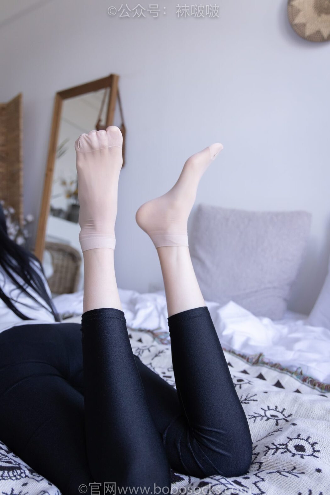 BoBoSocks袜啵啵 NO.044 Zhi Yu