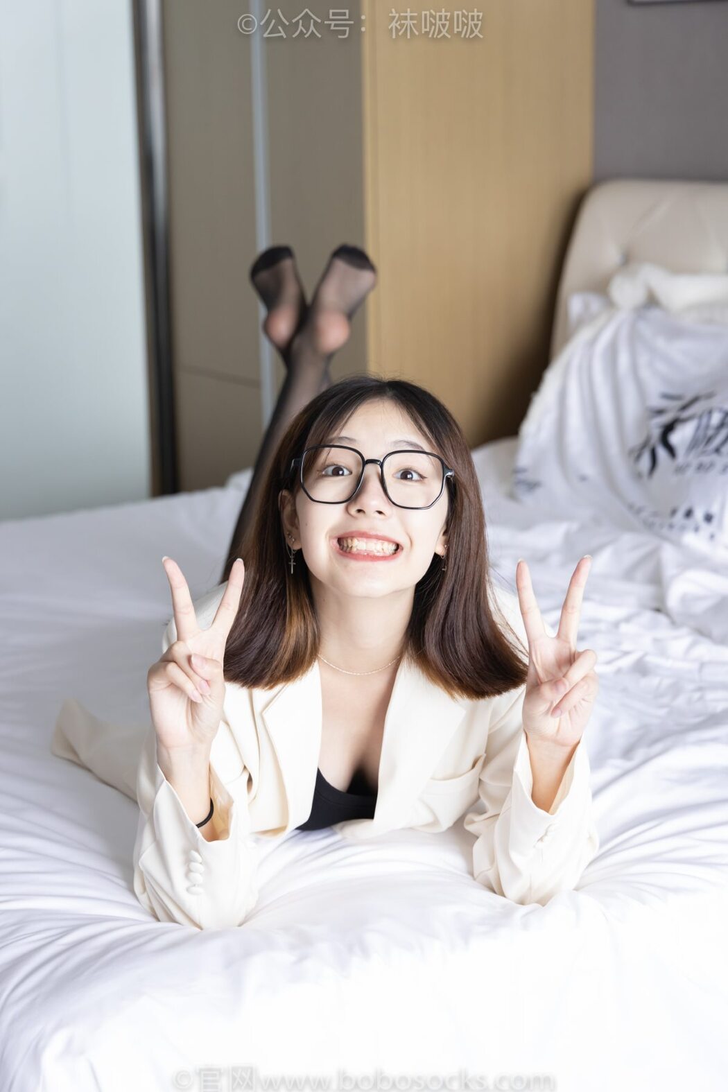 BoBoSocks袜啵啵 NO.032 Xiao Tian Dou