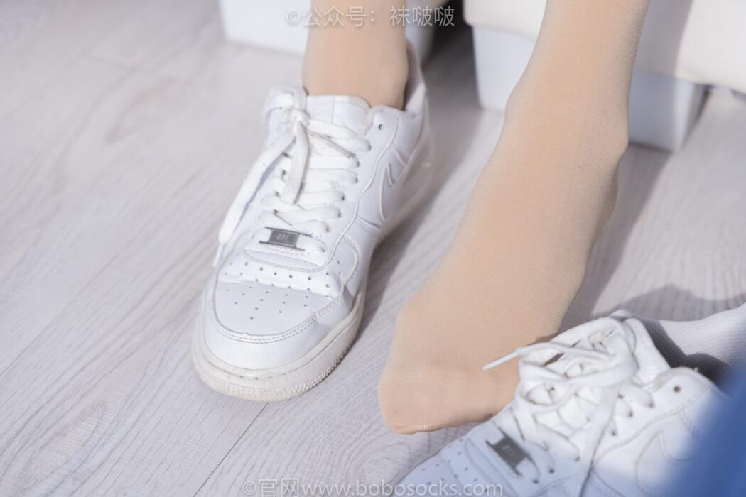 BoBoSocks袜啵啵 NO.034 Yao Yao