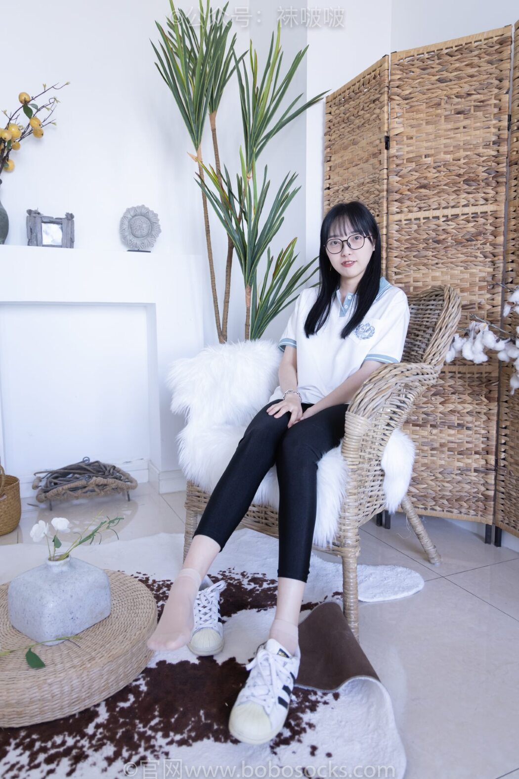 BoBoSocks袜啵啵 NO.044 Zhi Yu