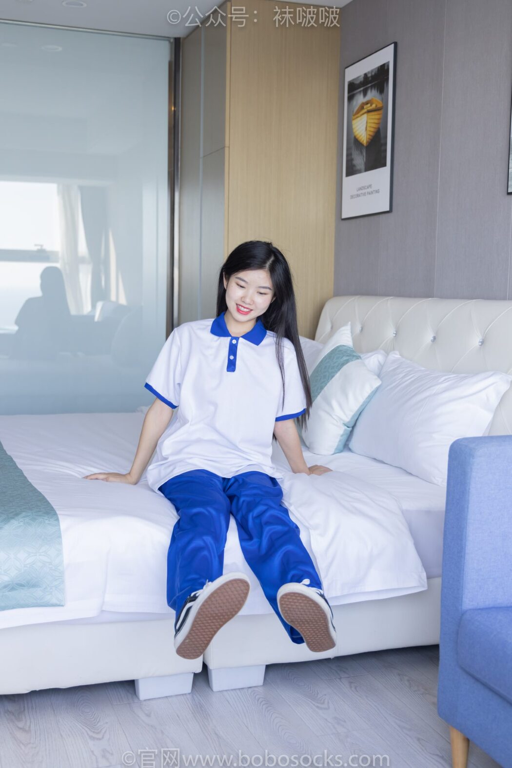 BoBoSocks袜啵啵 NO.039 Xiao Nai Xiong