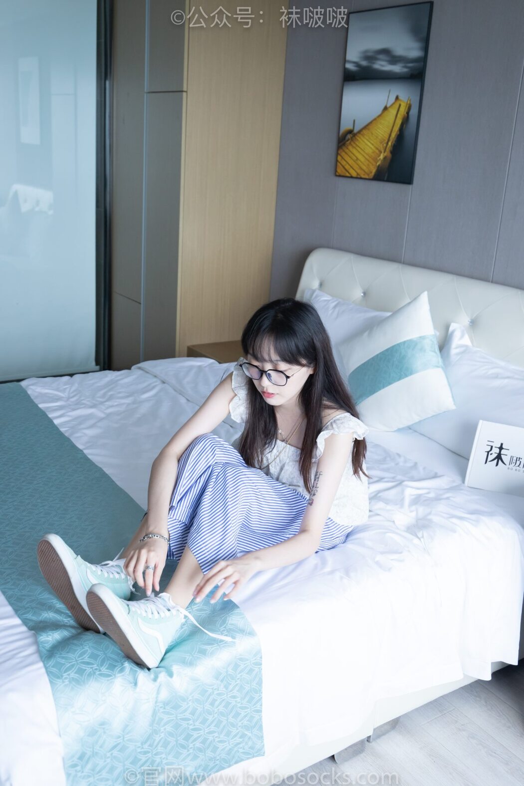 BoBoSocks袜啵啵 NO.027 Zhi Yu