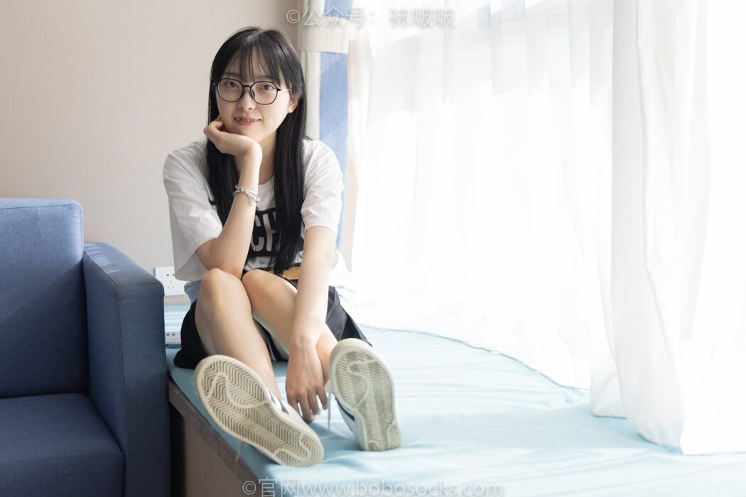 BoBoSocks袜啵啵 NO.033 Zhi Yu