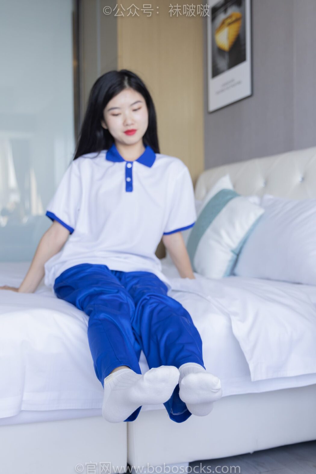 BoBoSocks袜啵啵 NO.039 Xiao Nai Xiong