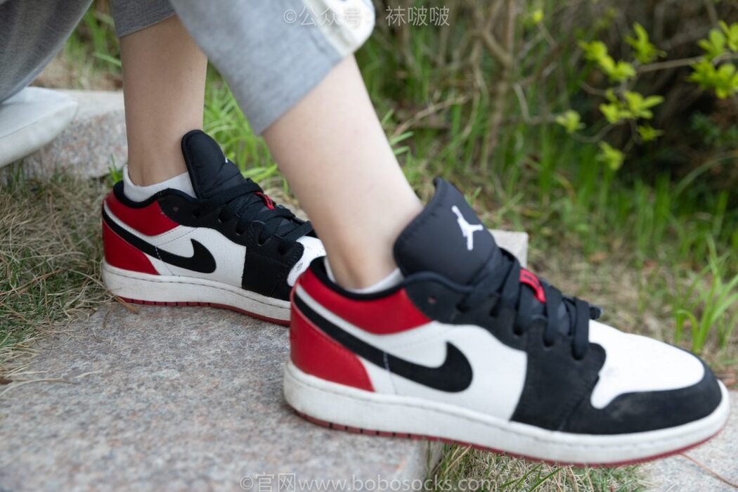 BoBoSocks袜啵啵 NO.023 Zhi Yu