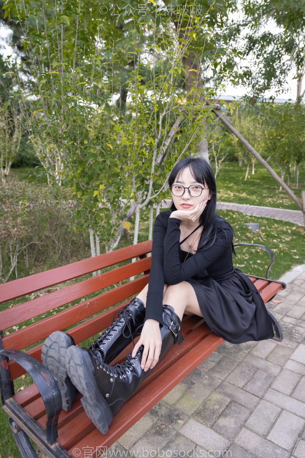 BoBoSocks袜啵啵 NO.040 Zhi Yu