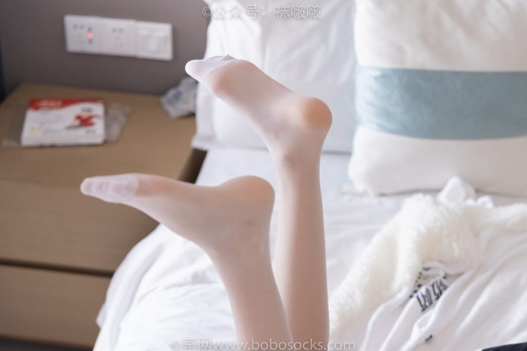 BoBoSocks袜啵啵 NO.037 Zhi Yu