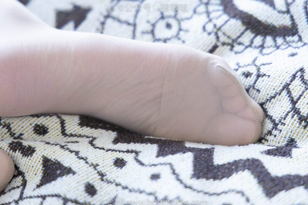 BoBoSocks袜啵啵 NO.026 Xiao Tian Dou