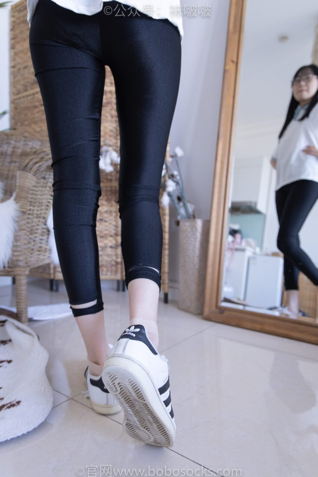 BoBoSocks袜啵啵 NO.044 Zhi Yu