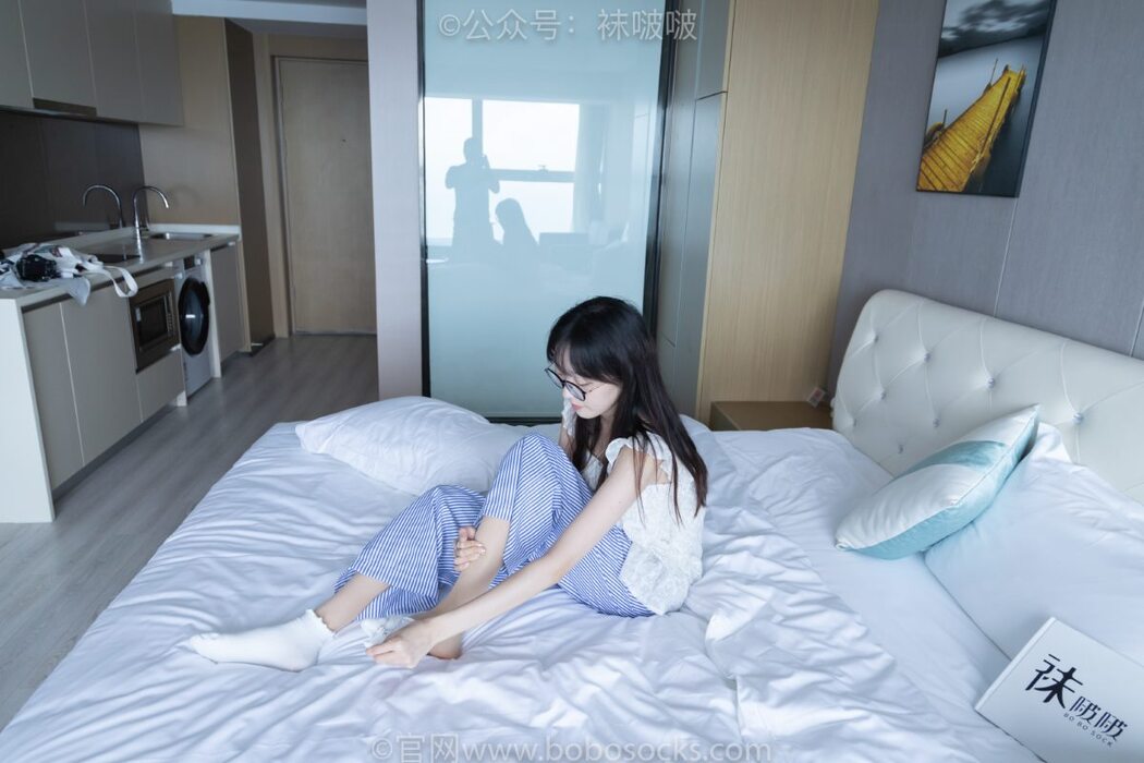 BoBoSocks袜啵啵 NO.027 Zhi Yu