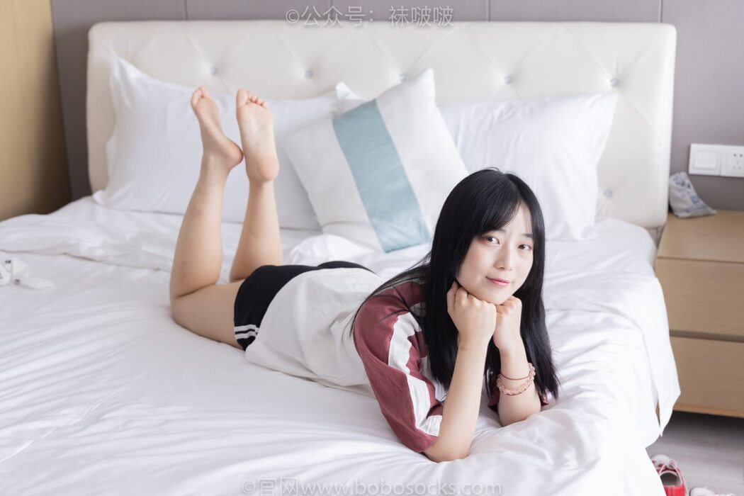 BoBoSocks袜啵啵 NO.036 Bo Luo