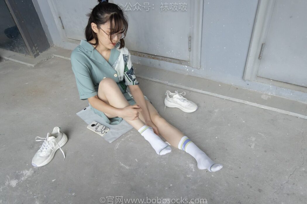 BoBoSocks袜啵啵 NO.025 Xiong Xiong