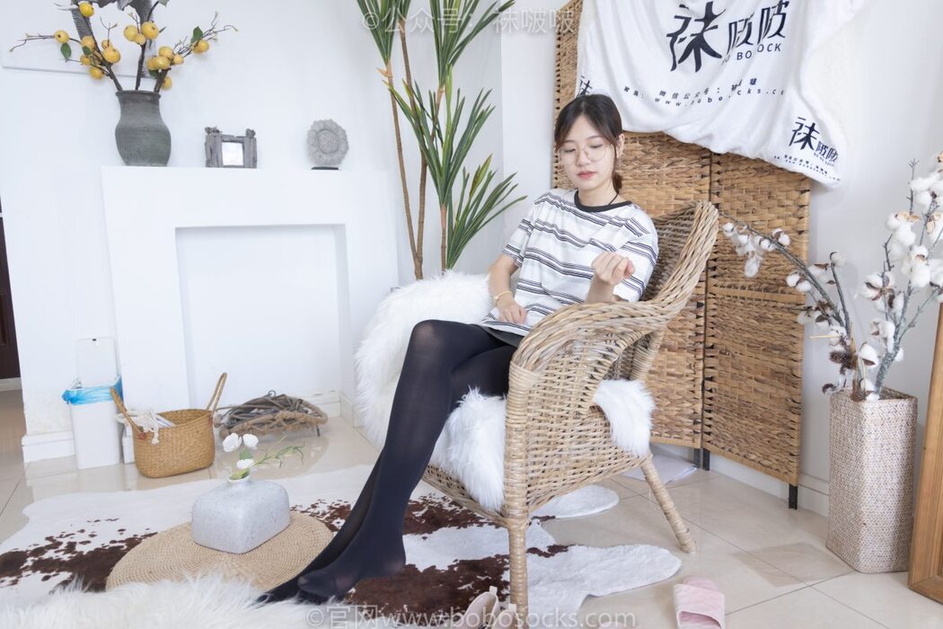 BoBoSocks袜啵啵 NO.029 Xiao Tian Dou