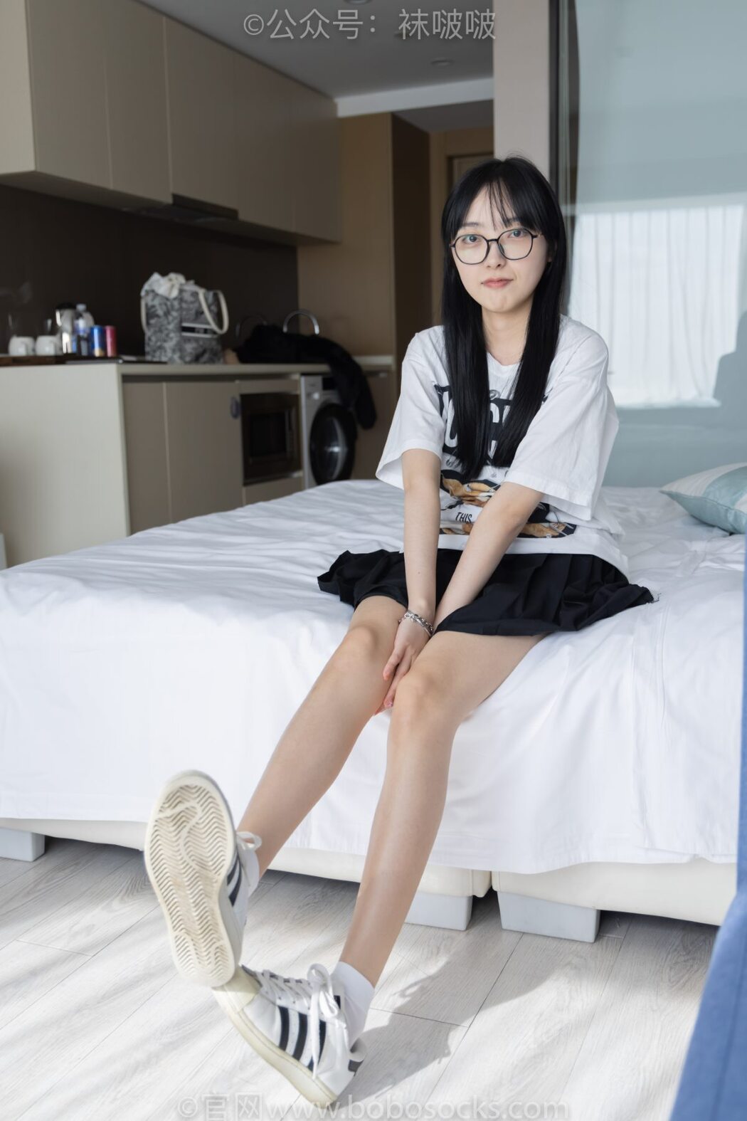 BoBoSocks袜啵啵 NO.033 Zhi Yu