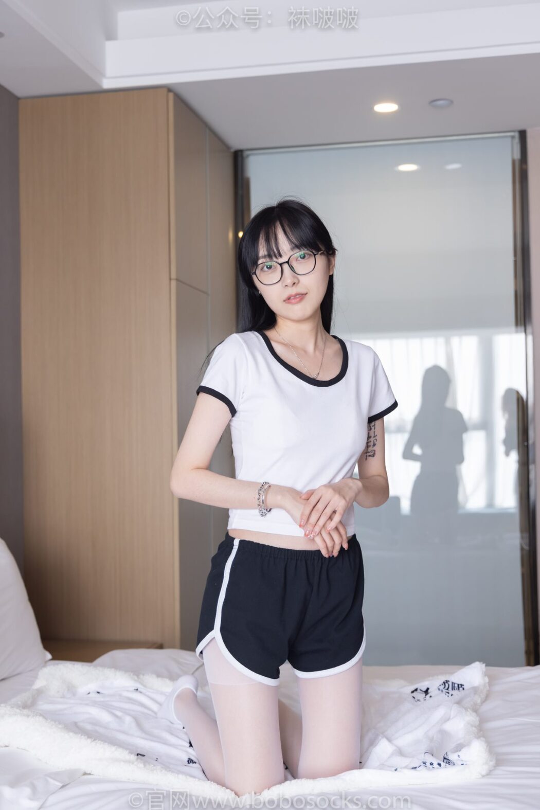 BoBoSocks袜啵啵 NO.037 Zhi Yu