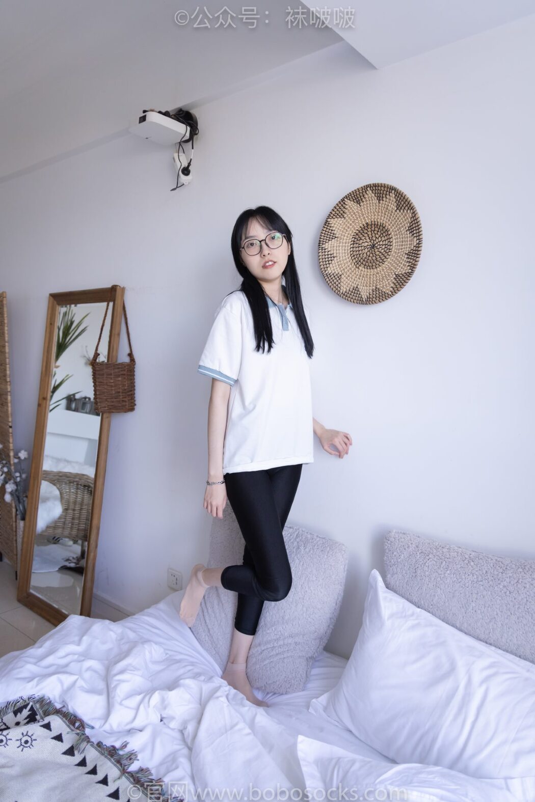 BoBoSocks袜啵啵 NO.044 Zhi Yu