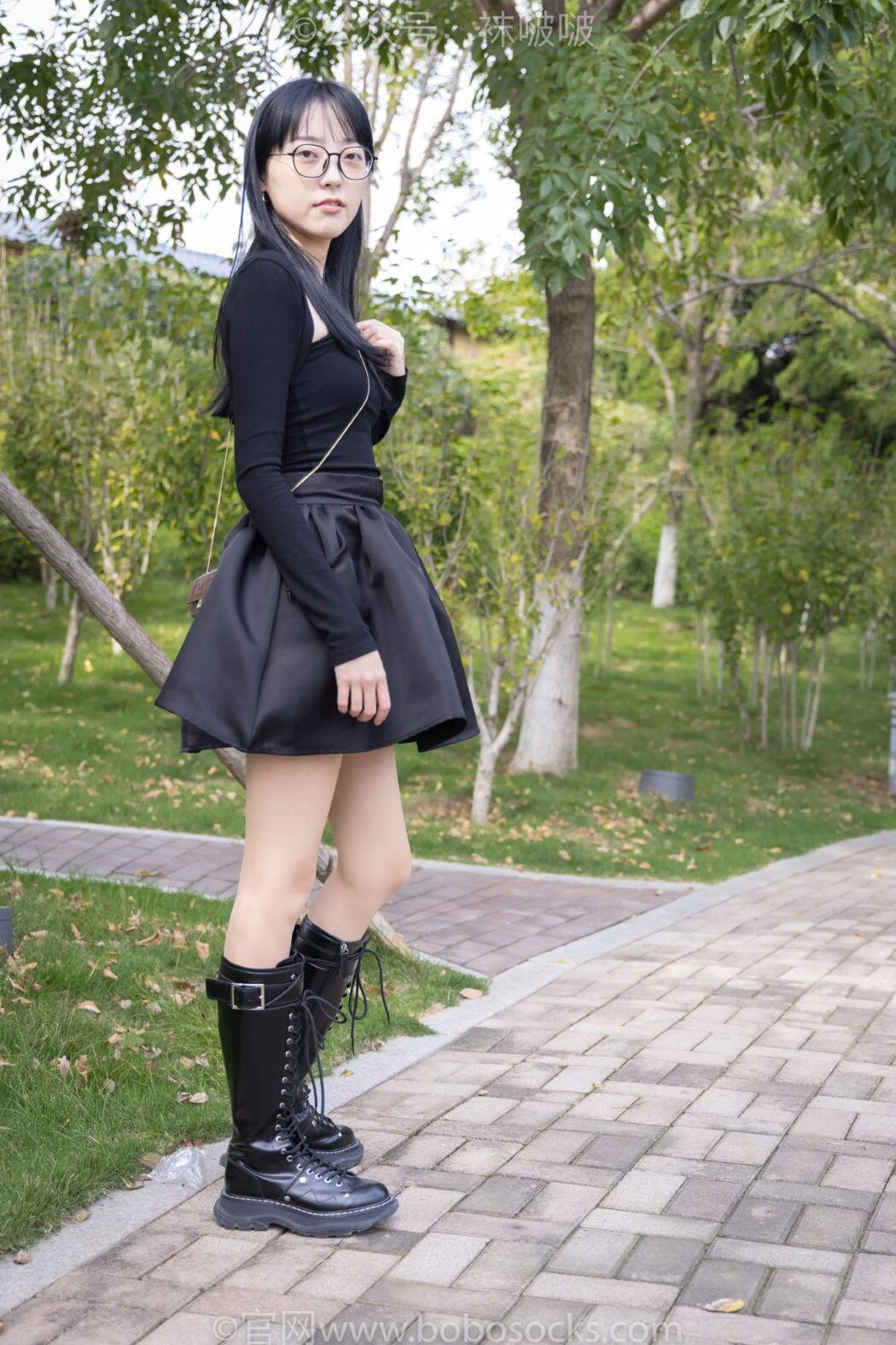 BoBoSocks袜啵啵 NO.040 Zhi Yu