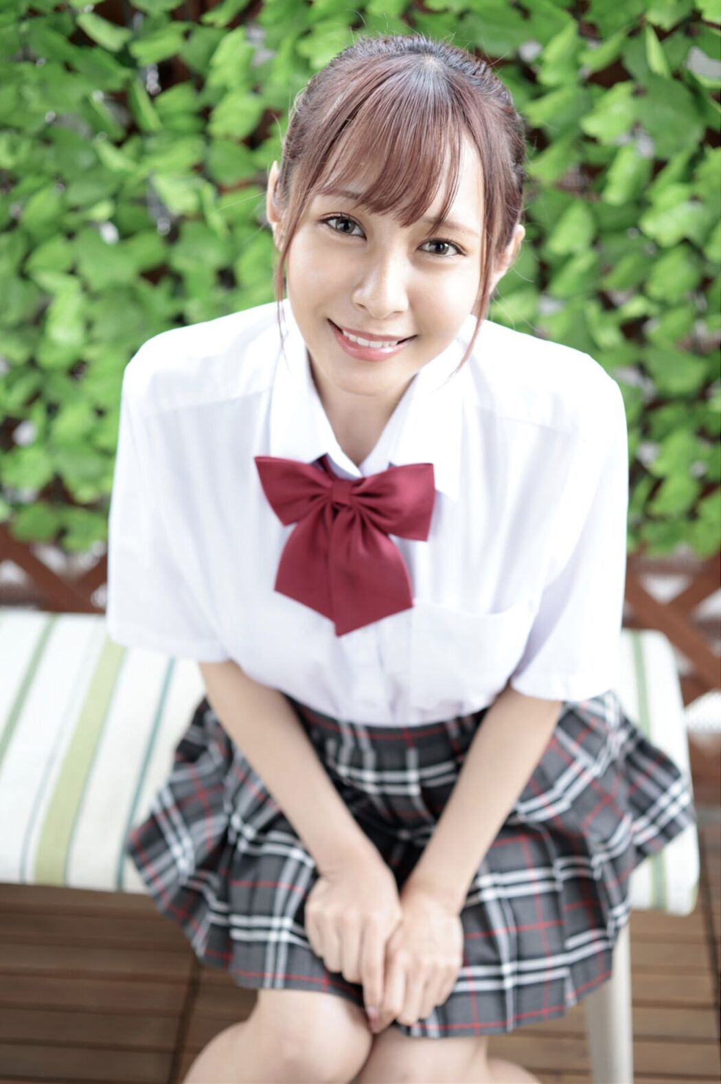 JP Aimi Rika 逢見梨花 &#8211; INSIDE HER (72P)