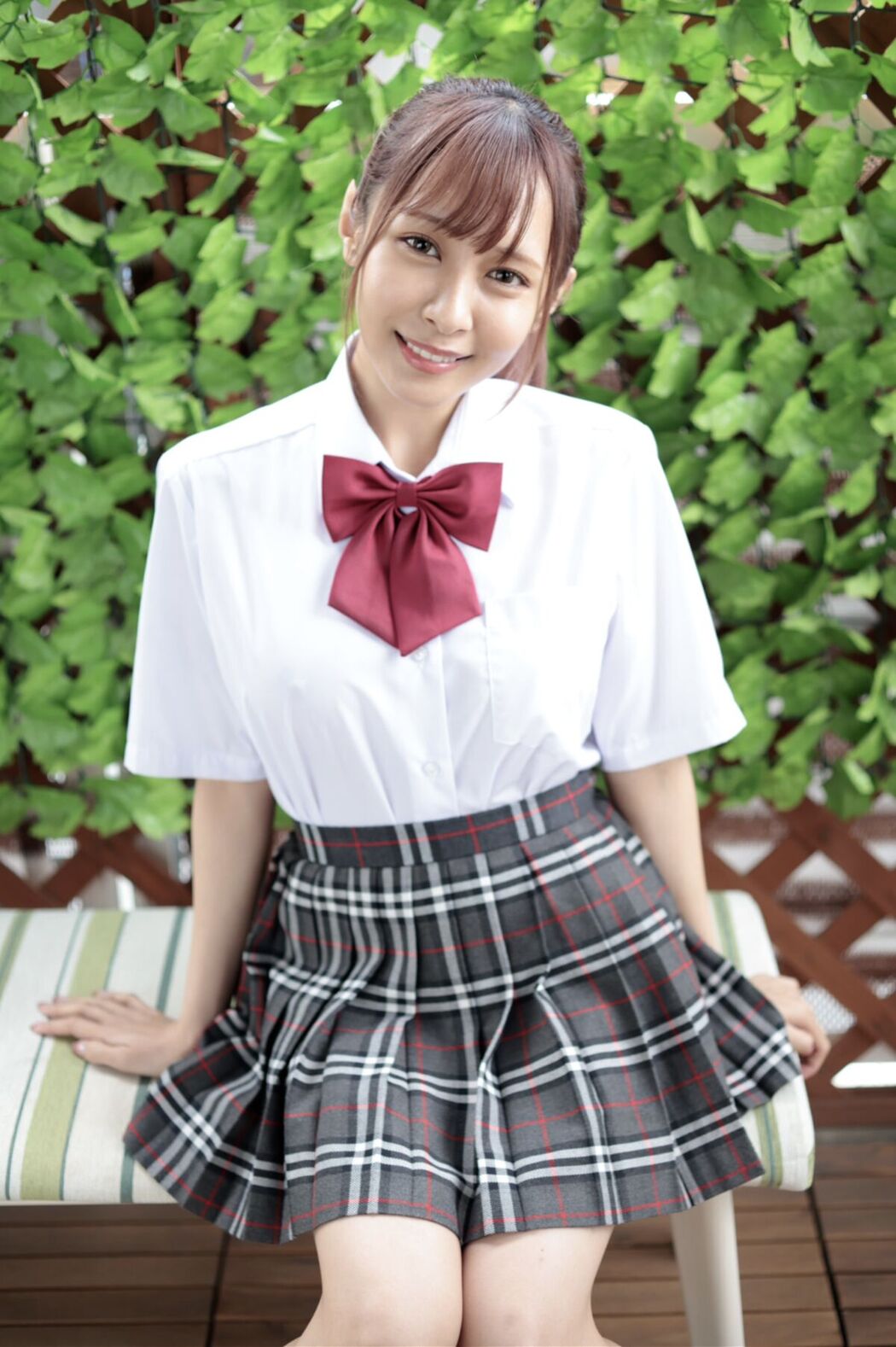 JP Aimi Rika 逢見梨花 &#8211; INSIDE HER (72P)