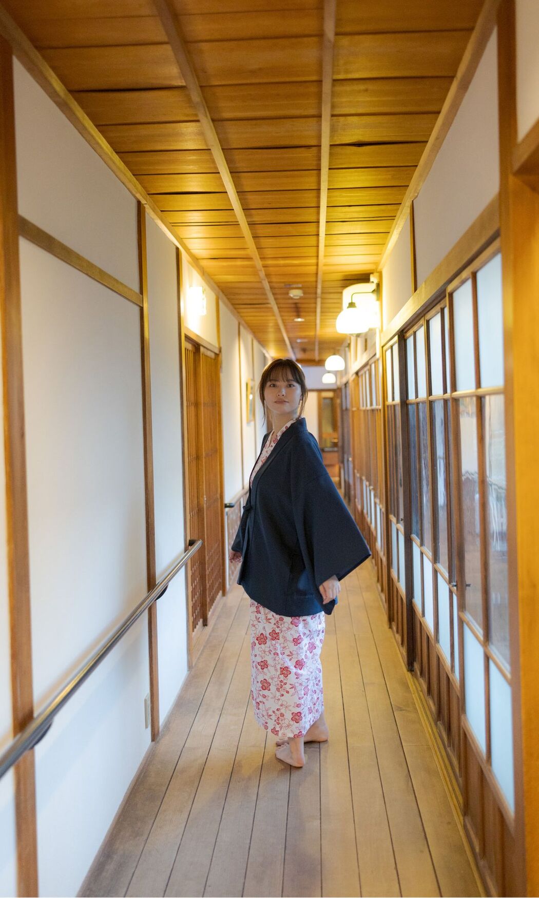 JP Hongo Yuzuha 本鄉柚巴 &#8211; ホンマに好き。 (80P)