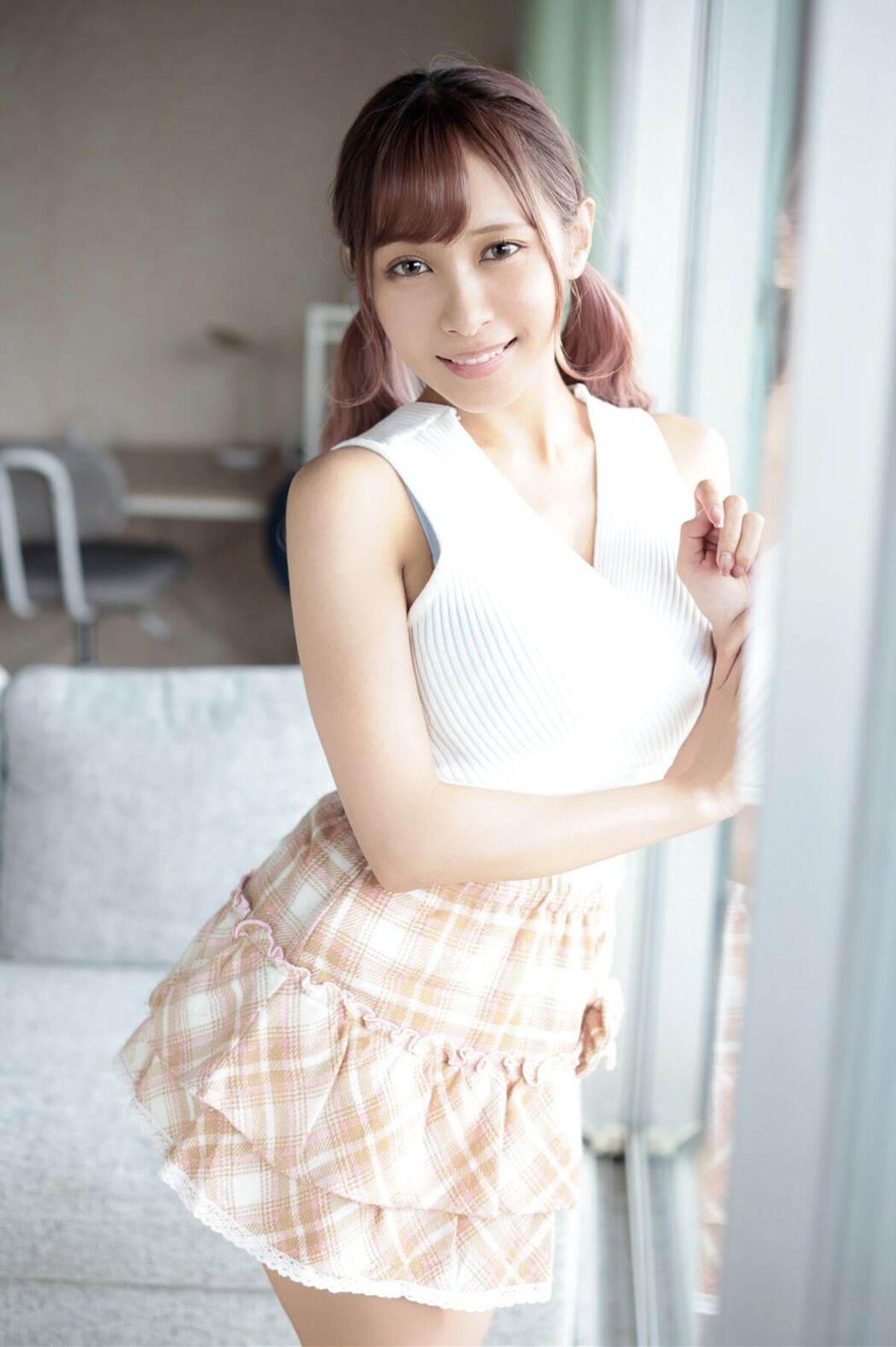 JP Aimi Rika 逢見梨花 &#8211; INSIDE HER (72P)