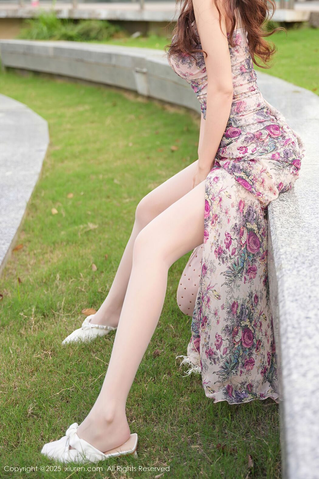 XiuRen秀人网 No.10128 拍黄瓜girl (83P)