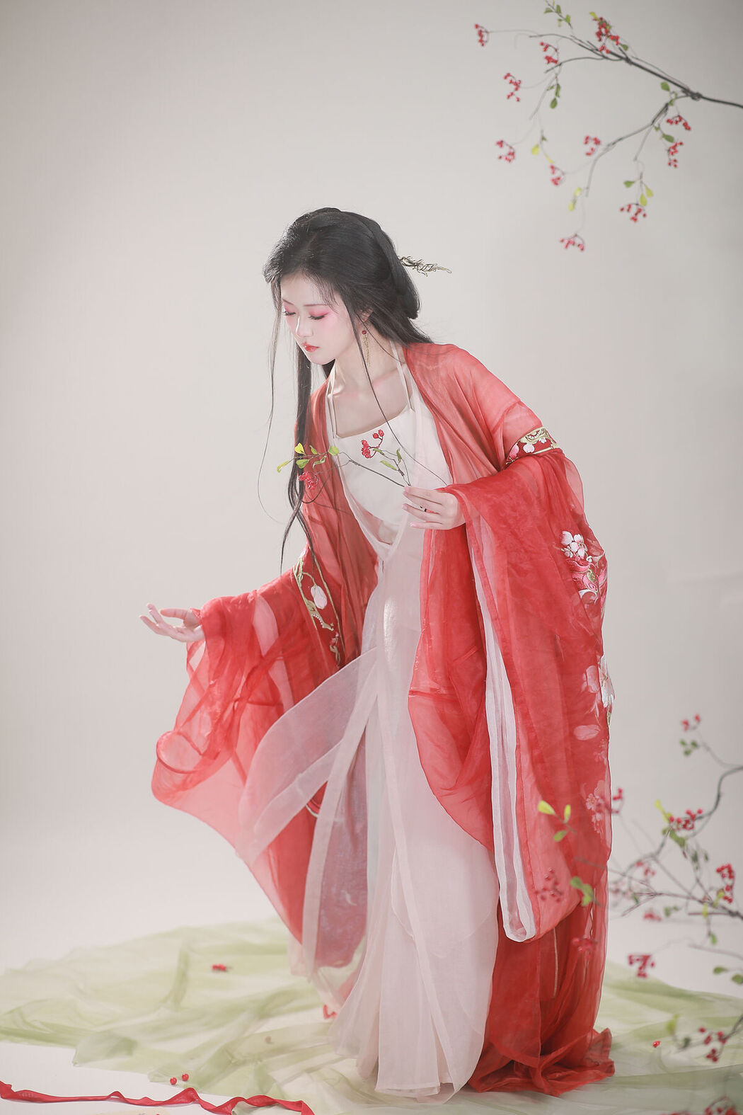 YiTuYu艺图语 Vol.8436 阿初 (23P)