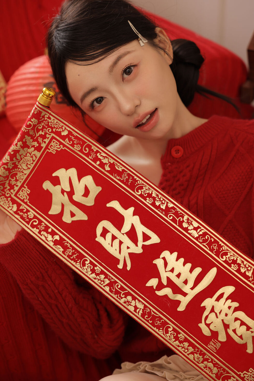 YiTuYu艺图语 Vol.8451 小羊爱干饭 (24P)