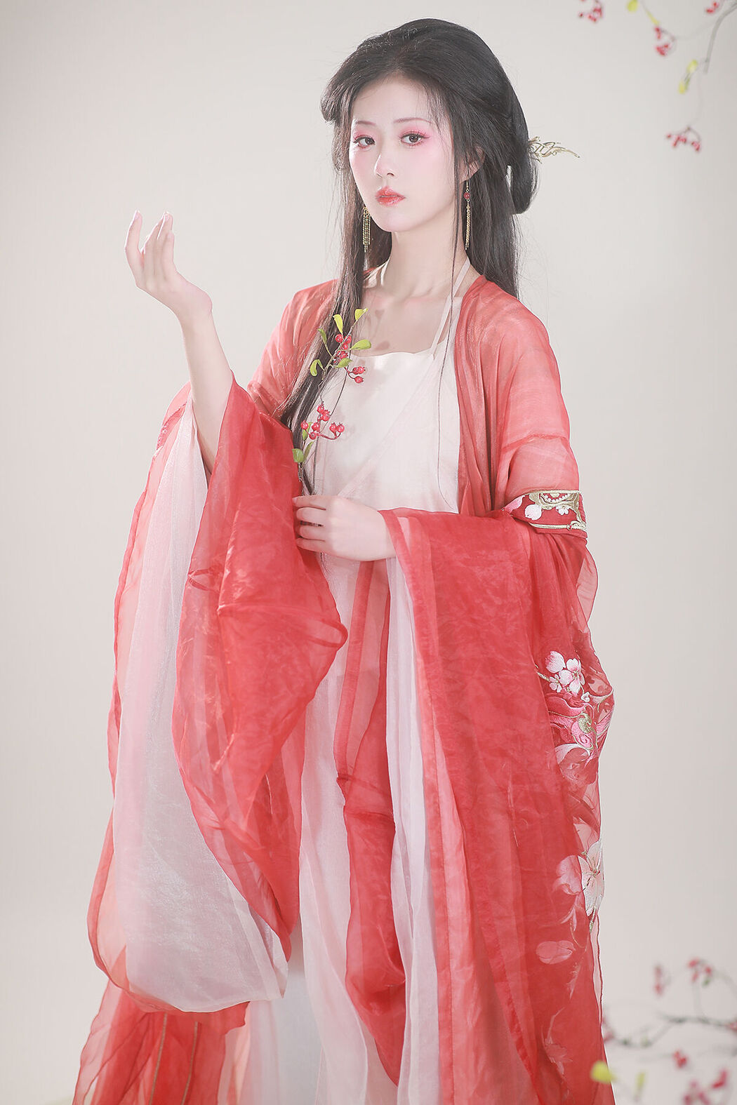 YiTuYu艺图语 Vol.8436 阿初 (23P) Cover Photo
