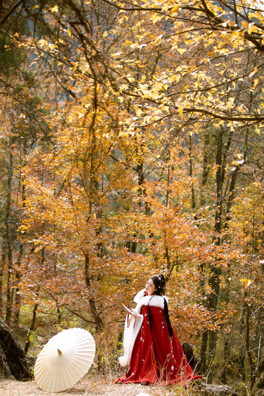 YiTuYu艺图语 Vol.8439 佚名 (27P)