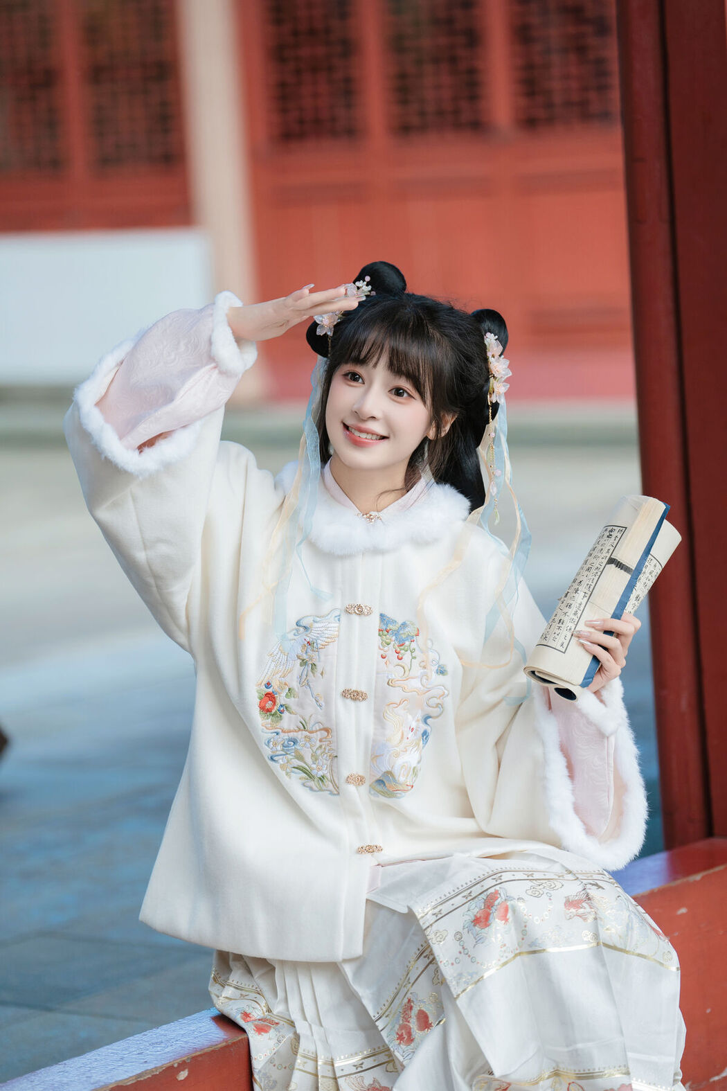 YiTuYu艺图语 Vol.8447 夏芋小年 (24P)