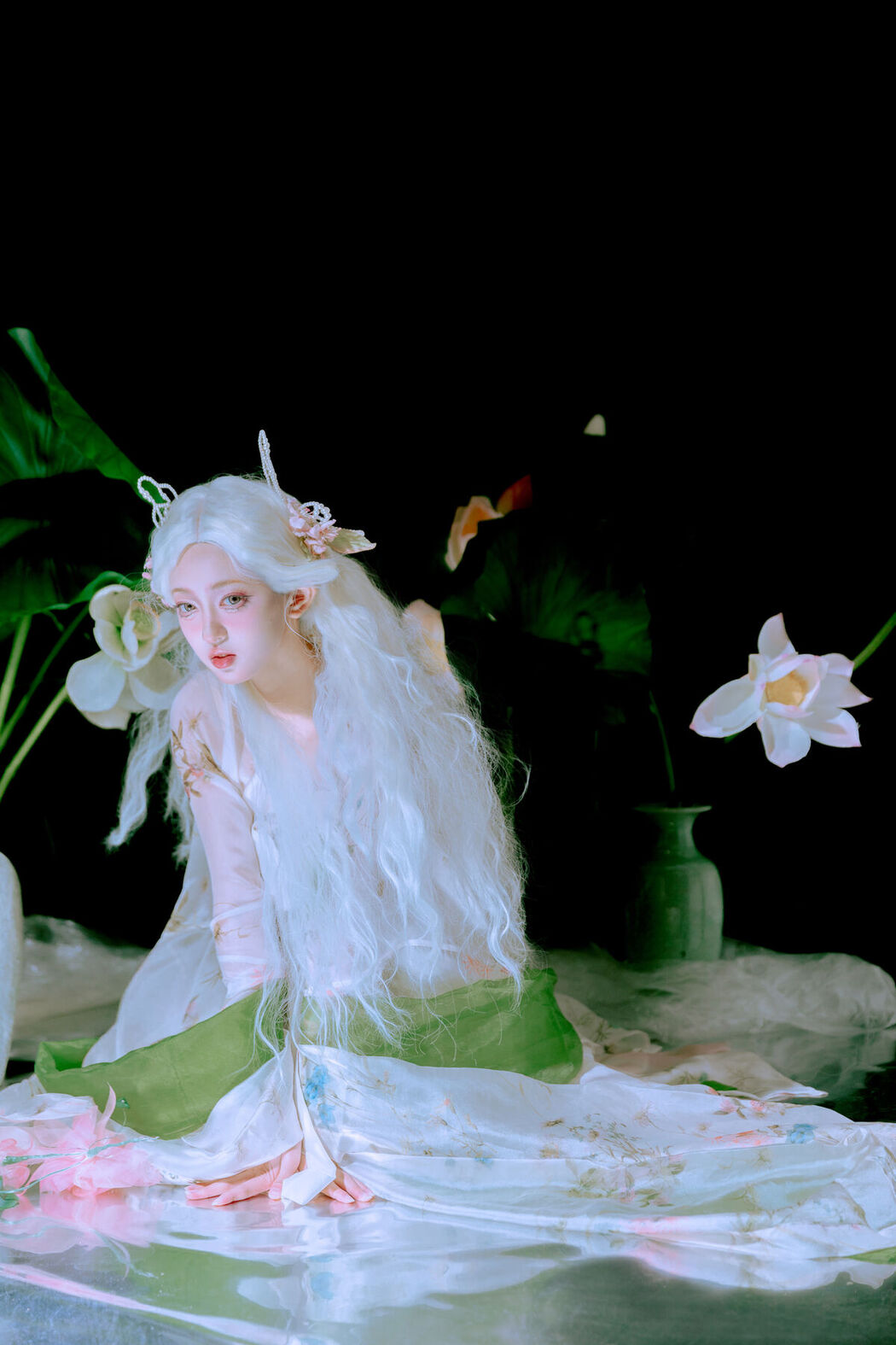 YiTuYu艺图语 Vol.8448 冷酷王爷 (23P)