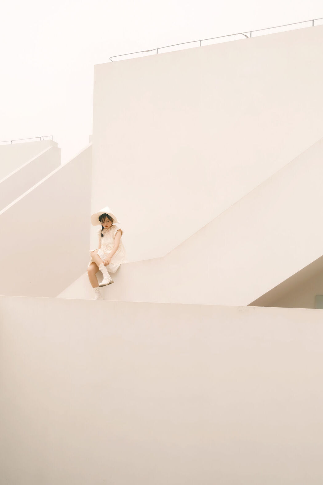 YiTuYu艺图语 Vol.8438 贝贝bu睡觉 (27P)