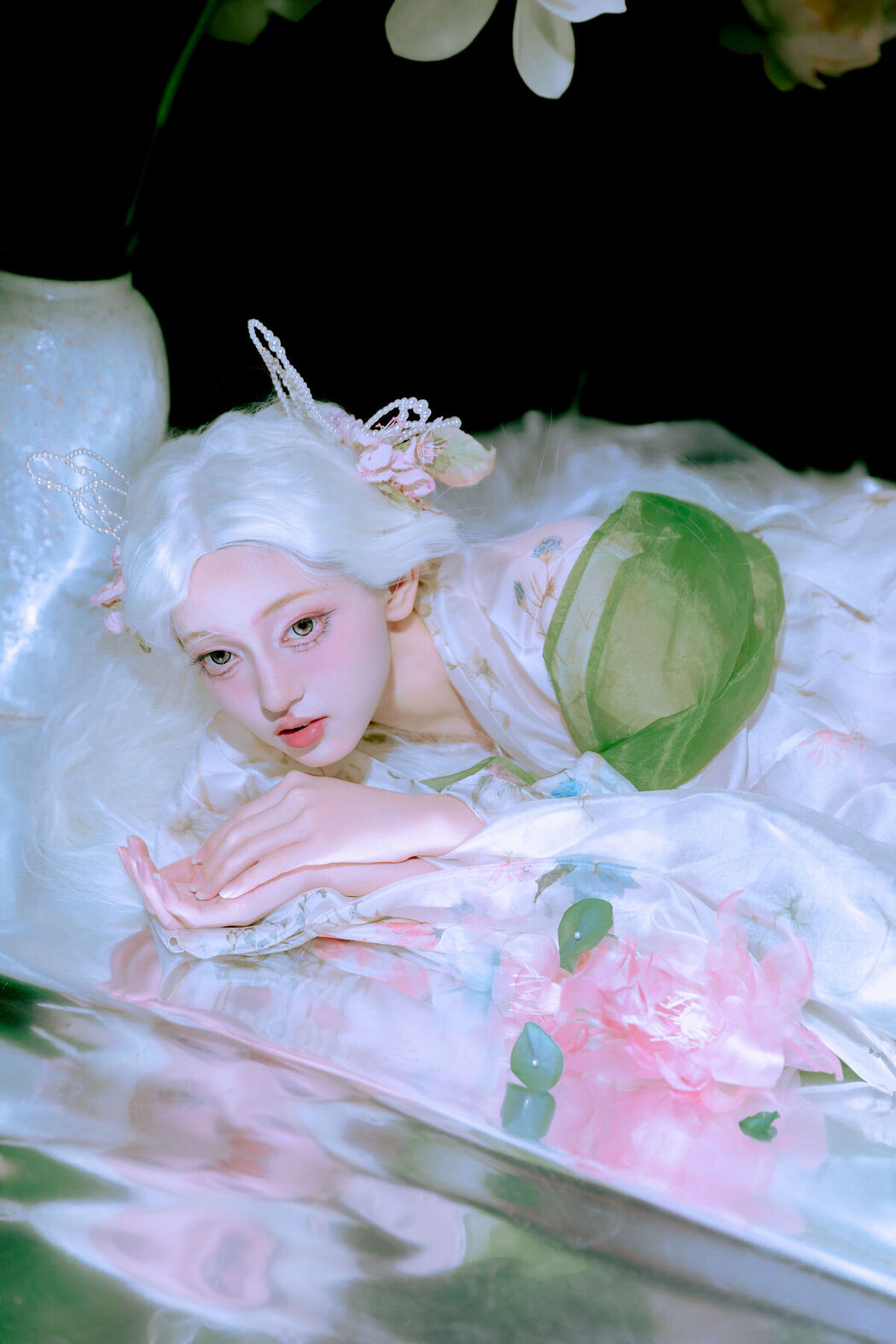 YiTuYu艺图语 Vol.8448 冷酷王爷 (23P)