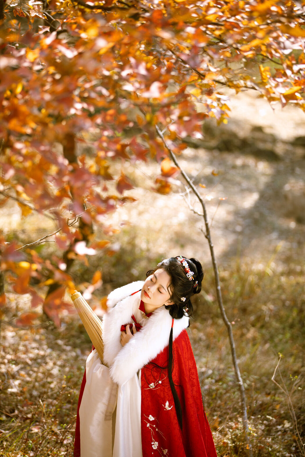 YiTuYu艺图语 Vol.8439 佚名 (27P)