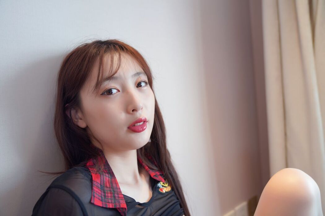 XR Uncensored Lin Xing Lan 林星阑 &#8211; R18 秀人绝密 3万元资料超时长 16K超清特写 Part06 (66P)