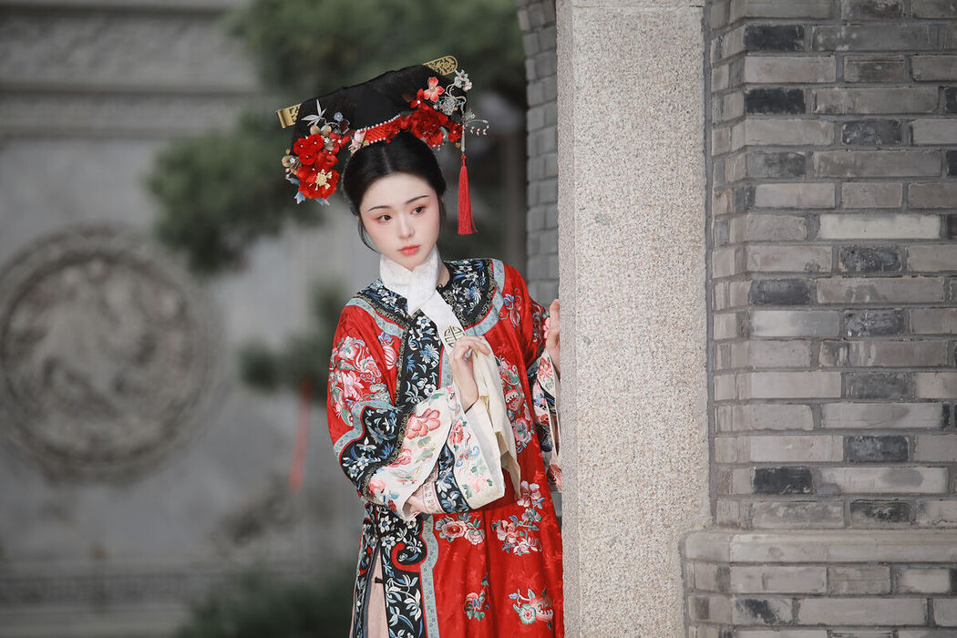 YiTuYu艺图语 Vol.8446 喵喵梓 (30P)