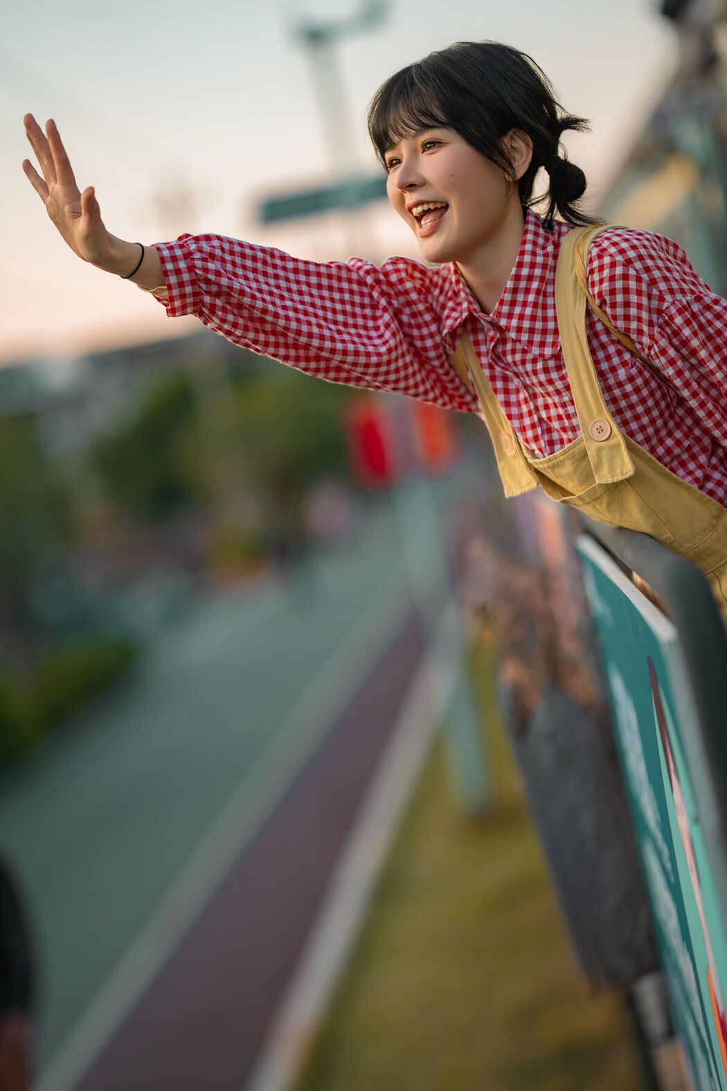 YiTuYu艺图语 Vol.8441 小芳 (21P)