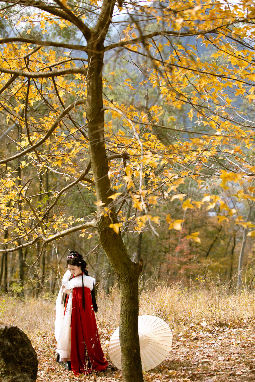 YiTuYu艺图语 Vol.8439 佚名 (27P)